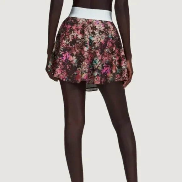 Lululemon Court Rival High-Rise Skirt – Stencil Blossom Red Multi – Size 6 - Picture 8 of 9